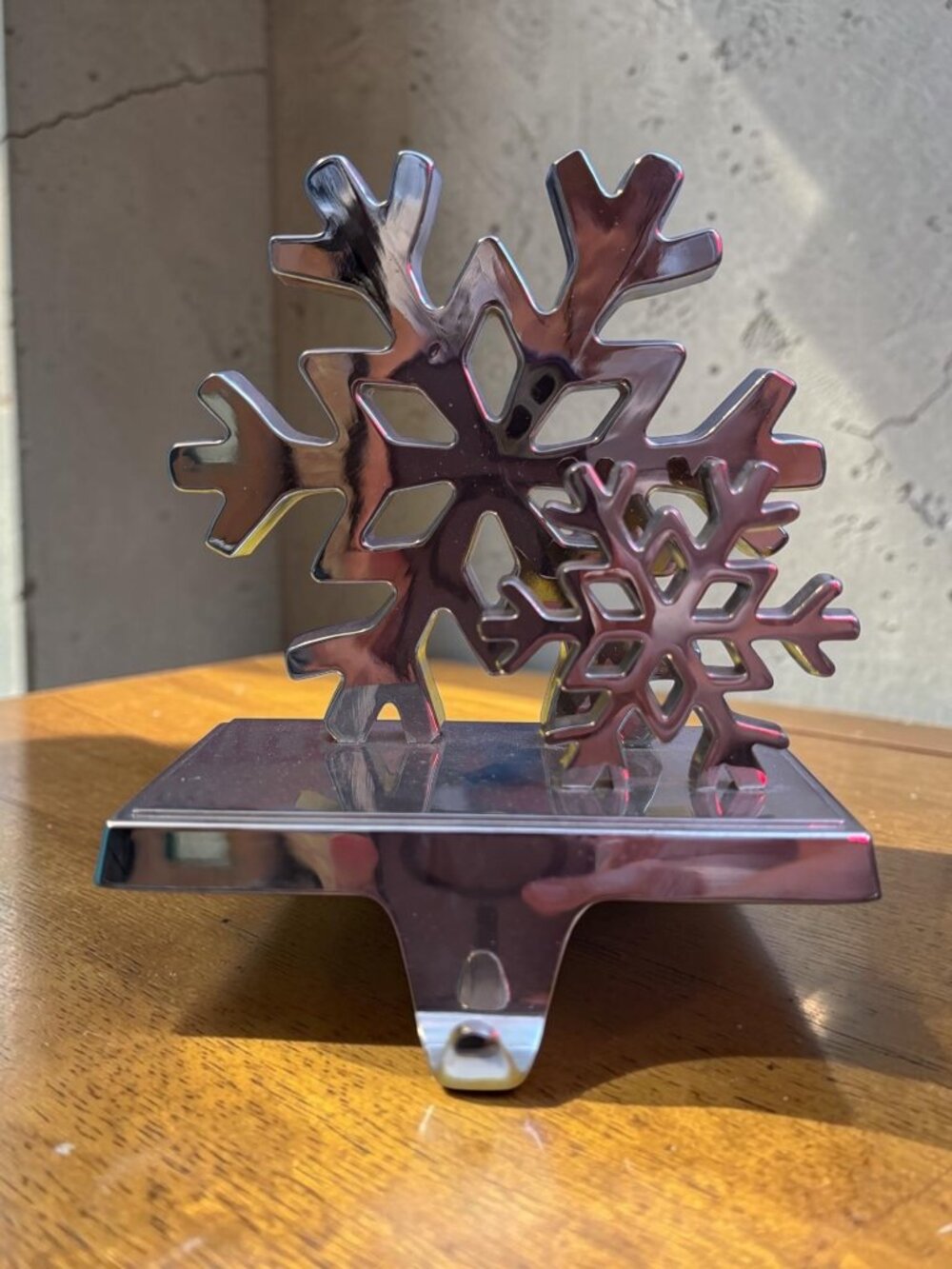 Snowflake Chrome Stocking Holder With Hook - Holiday Mantel Decoration